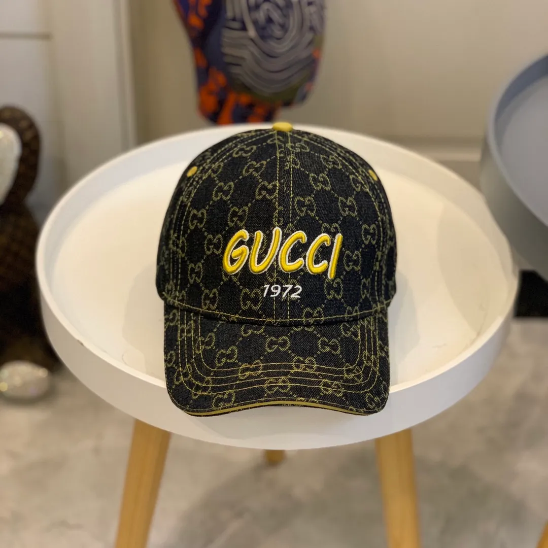 p90 2021 GUCCI Baseball Cap🧢Casual style, low-key luxury, super fashionable colors, trendy and versatile
