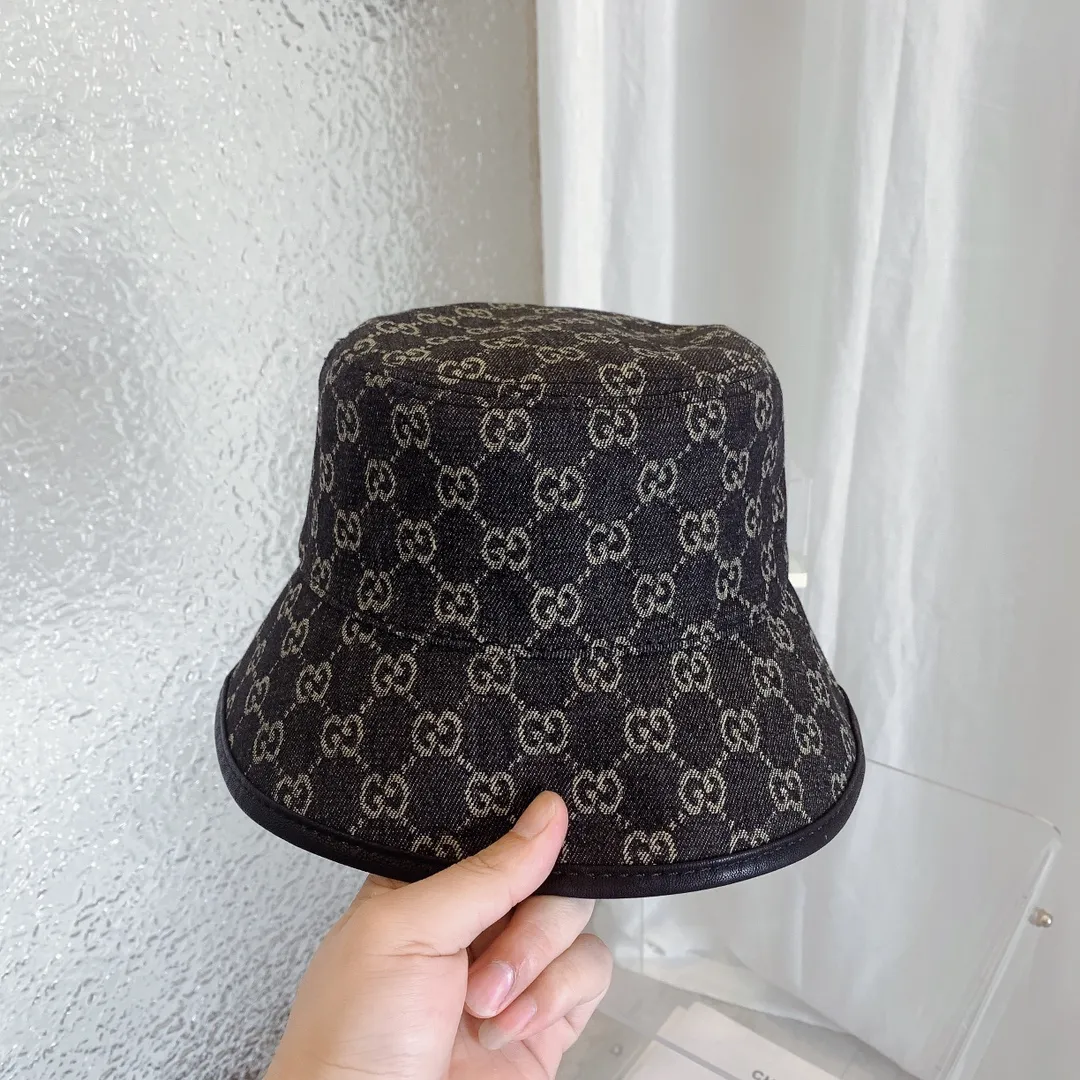 P80 Gucci fisherman hat GUCCI🧢original quality is hot now 🔥🎩 The craftsmanship is very exquisite, high-end and classy! Low-key, luxurious and charming, easy to carry! Running volume!