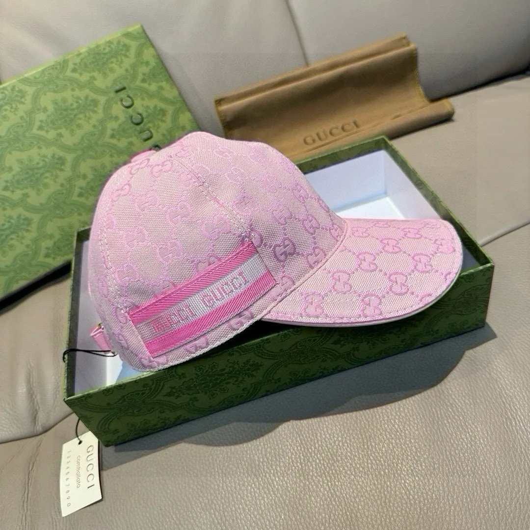 p90, Gucci (Gucci) new spring and summer original baseball cap, logo webbing, 1:1 mold customization, original canvas + first-layer cowhide, popular purchasing agent, versatile style for men and women, great quality! The basic head circumference is 56cm, and the patch is adjustable.