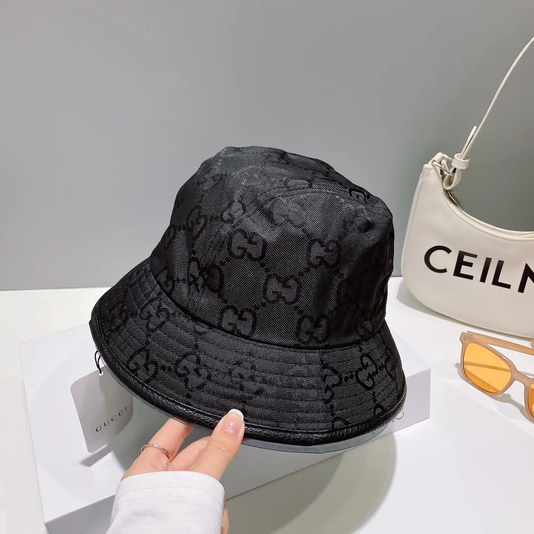 P70💰 High version GUCCI leather bucket hat synchronized with counters, hot shipments, super beautiful and easy to match, simple and elegant
