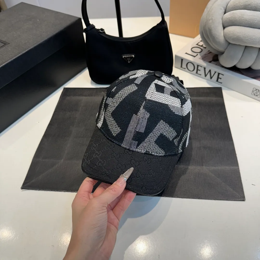 P60 Gucci Baseball Cap GUCCI official website new product, 2025 baseball cap, original quality is very popular 🔥🎩 The craftsmanship is very exquisite, high-end and classy! Low-key luxury, easy to carry! Running volume!