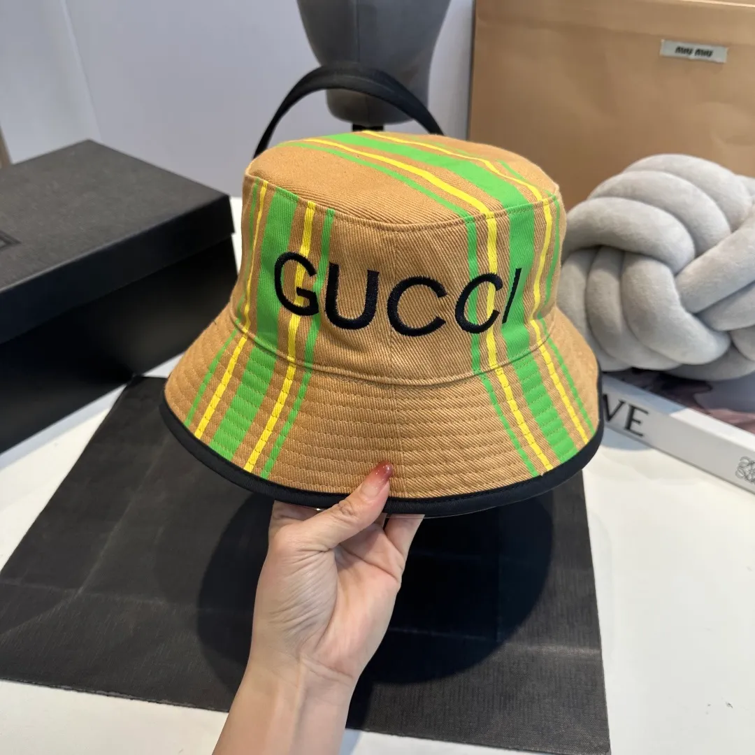 P60 GUCCI Gucci's new counter-synchronized reversible fisherman hat, popular model shipped, super easy to match, new model on the shelves