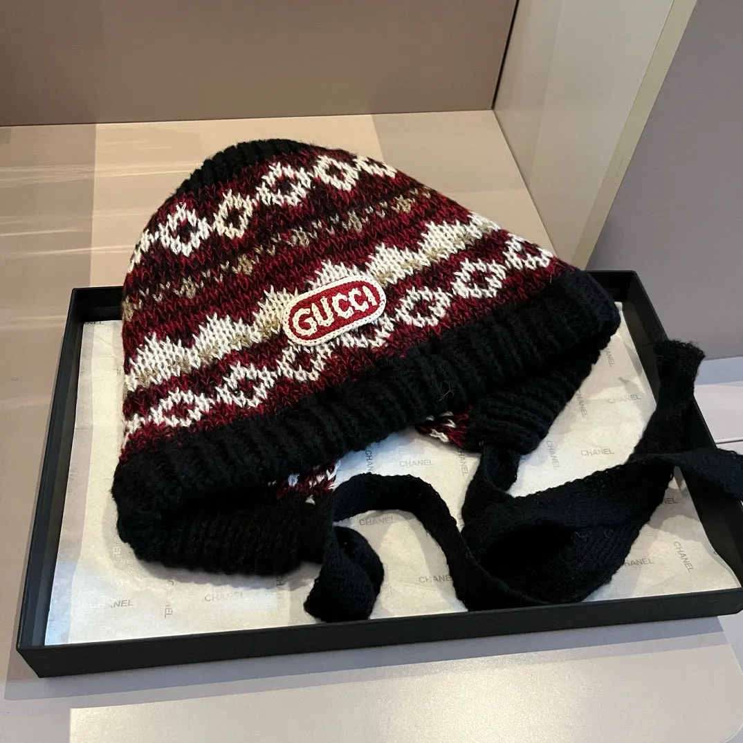 💰90¥ Gucci new knitted ear hat