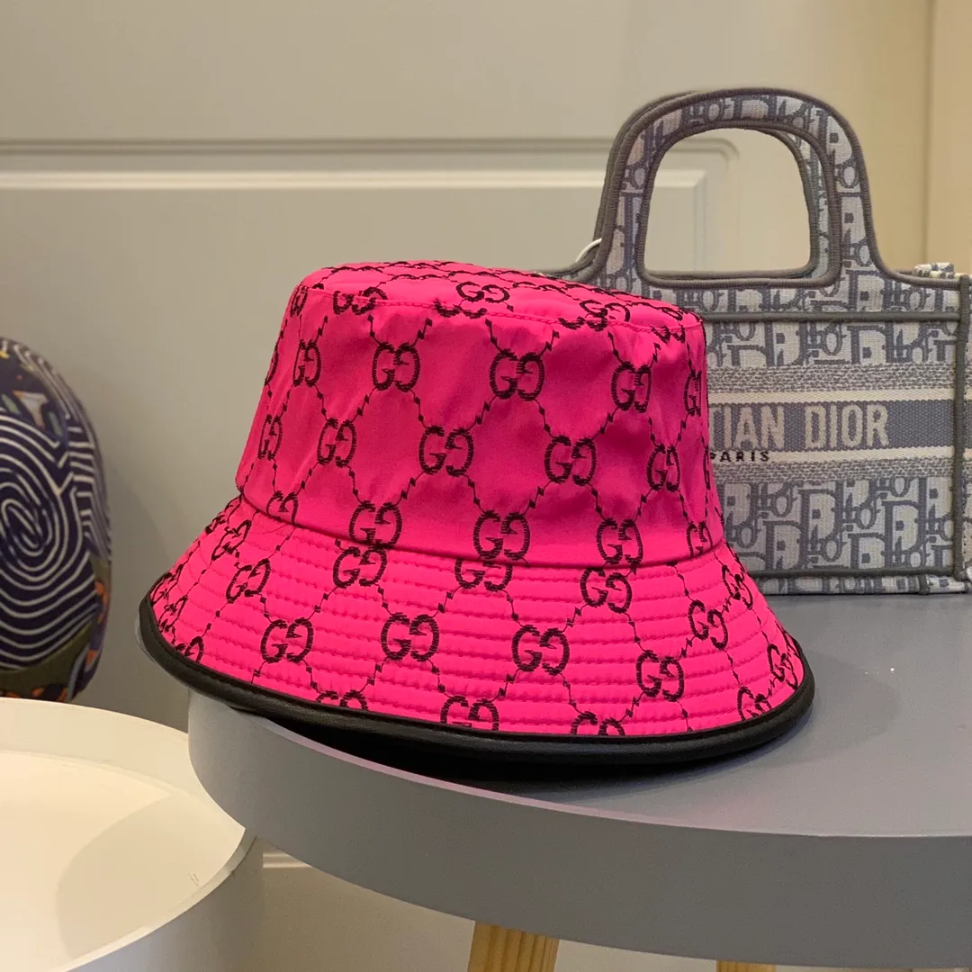 P90 counter synchronized GUCCI super popular fisherman hat, stylish and versatile, practical ~ GG presbyopic design, classic style will last forever, never tire of it, new colors and new technology, laser-like fabrics, high-end colors, you will be warmed🙅‍♂️ High style matching items!