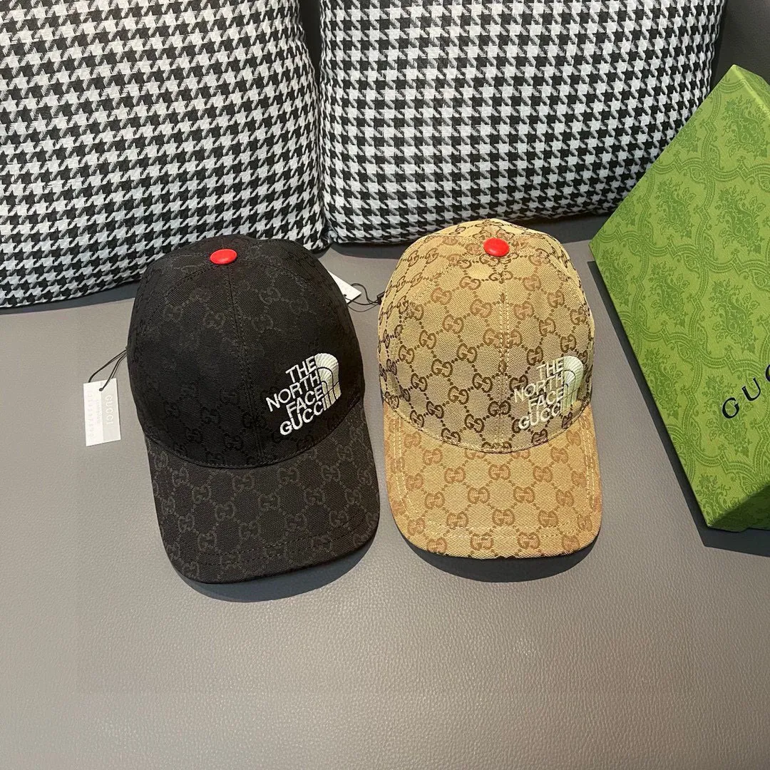 P90, Gucci's new original baseball cap, North Face embroidery! Counter 1:1, imported canvas + first-layer cowhide, popular for purchasing, versatile style for men and women, great quality! The basic head circumference is 56cm, and the patch is adjustable.