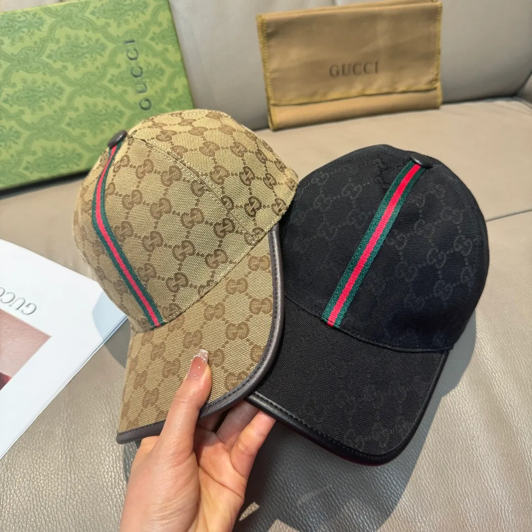 p90., Gucci (Gucci) classic original baseball cap, vertical small webbing, 1:1 mold customization, original canvas + first-layer cowhide, genuine leather edging, handsome and fashionable, popular purchasing agency, versatile style for men and women, great quality! The basic head circumference is 56cm, and the patch is adjustable.