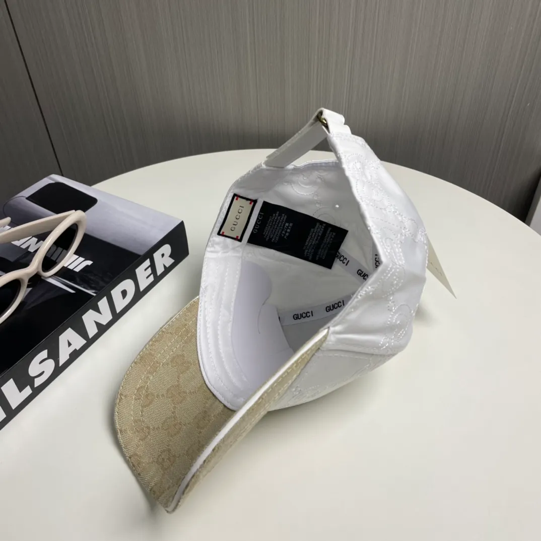 P66 Gucci new original baseball cap 🧢, exquisite and pure, stylish and stylish, cool and fashionable, out of stock at the counter, popular, great quality