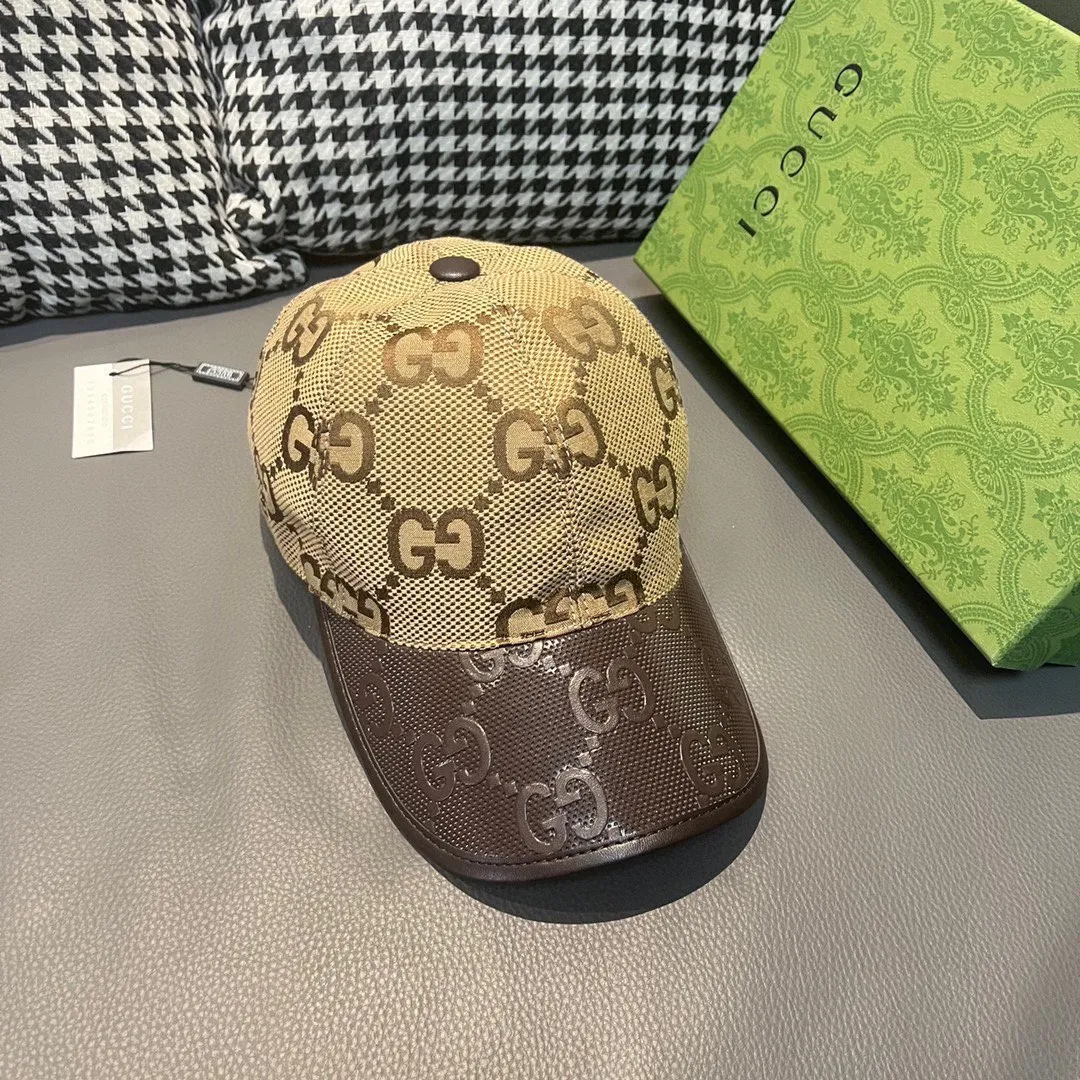 🉐️90, Gucci (Gucci) classic original baseball cap, small double G cowhide stitching, 1:1 mold customization, excellent quality! The brim is embossed with first-layer cowhide, the quality is excellent! The basic head circumference is 56cm, the patch is adjustable, the original version is shipped in two colors from the counter, a hot seller!