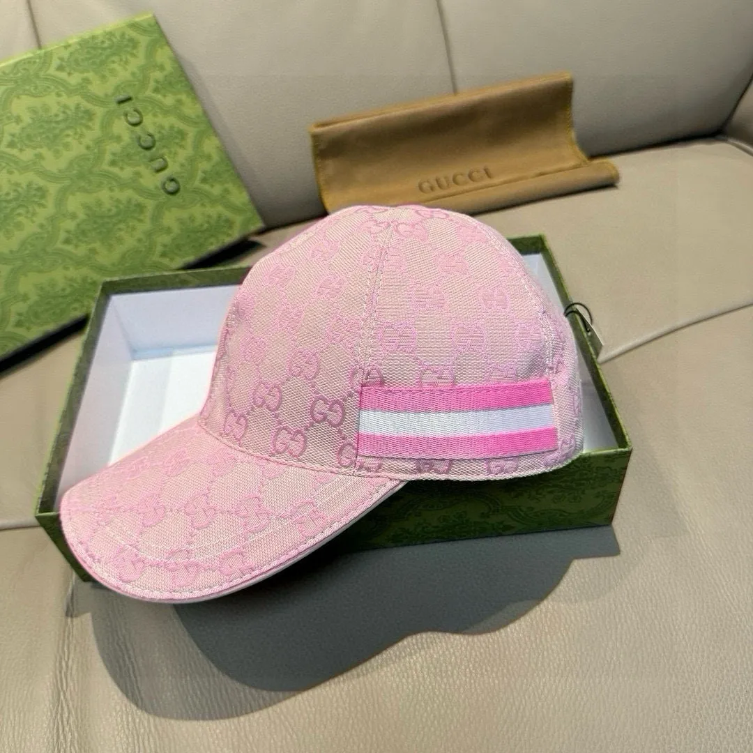 p900000 classic model! Apricot color, black, available in S and L sizes, Gucci (Gucci) classic original baseball cap 😍😍Customized with 1:1 mold opening at the counter, the highest version, original canvas fabric + first-layer cowhide, light and breathable! Photographed in real life, suitable for men and women in all seasons, basic head circumference 56cm, adjustable patches.