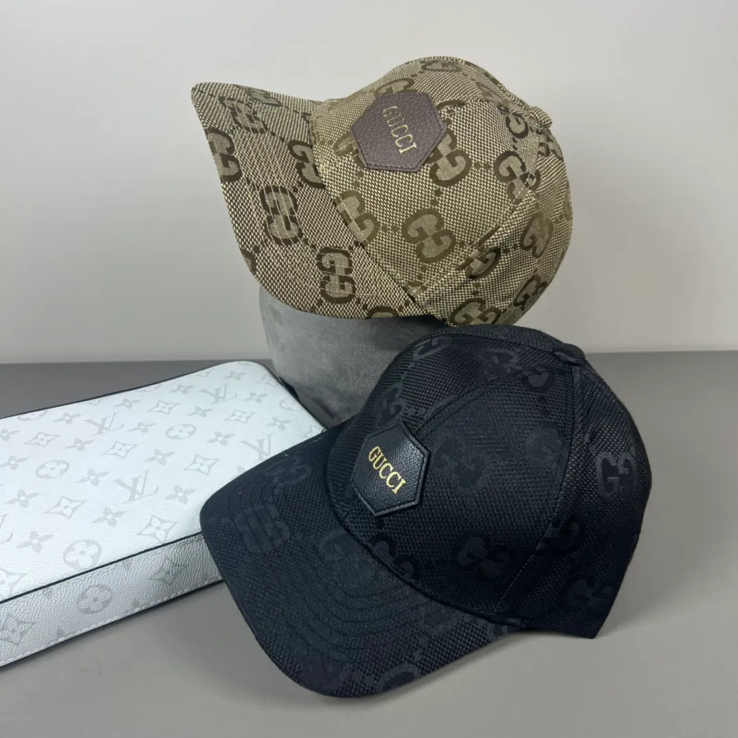 P46💰Gucci Baseball Cap♥️GUCCI🧢Official website new product, baseball cap, original quality, hot arrival 🔥🎩 The craftsmanship is very exquisite, high-end and classy! Low-key luxury, easy to carry! Running volume!