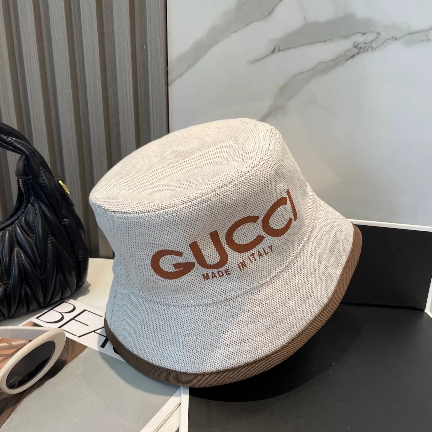 P70💛 Comes with dust bag [GUCCI] 2025 new double-sided counter bucket hat, new model shipped, big brand style is super easy to match, hurry up and get it!
