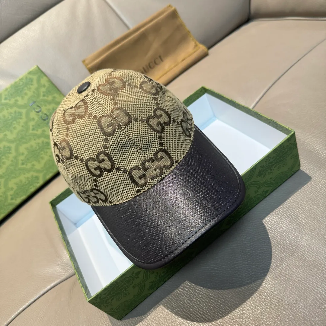 P90, Gucci (Gucci) new original baseball cap, canvas and leather, best-selling model at the counter, 1:1 mold customization, original canvas fabric + first-layer cowhide, fashionable and handsome! The quality is great, the basic head circumference is 56cm, and the patch is adjustable.