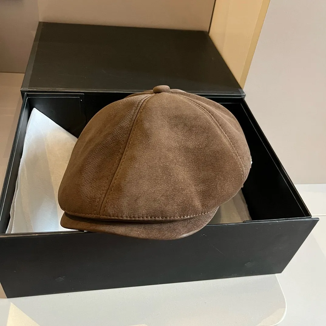 💰100¥ Gucci new buckskin duck bill forward cap, head circumference 57cm