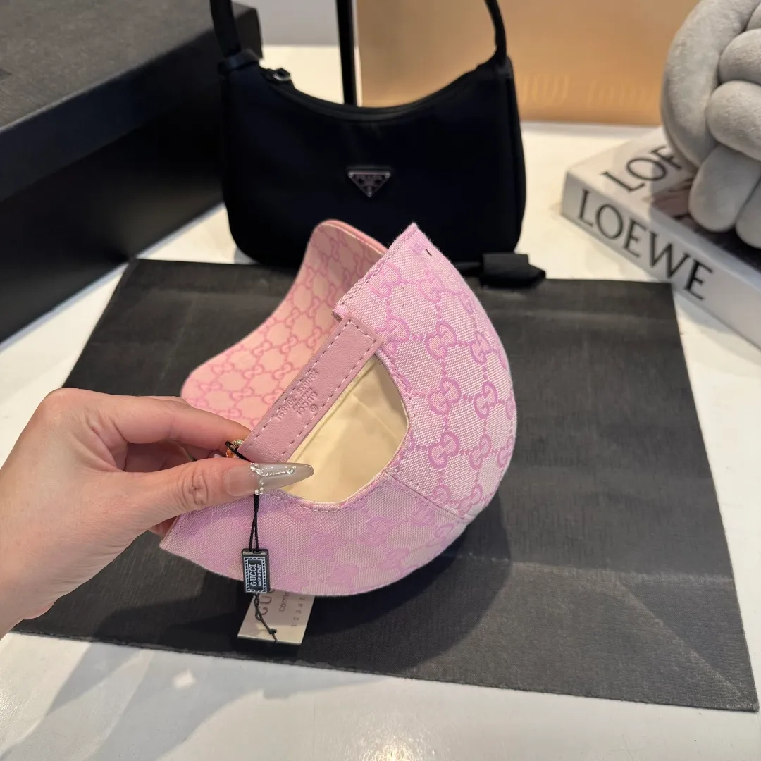 P90 Gucci Gucci counter synchronized new presbyopic baseball cap, high quality 1:1 replica. Velcro adjustment