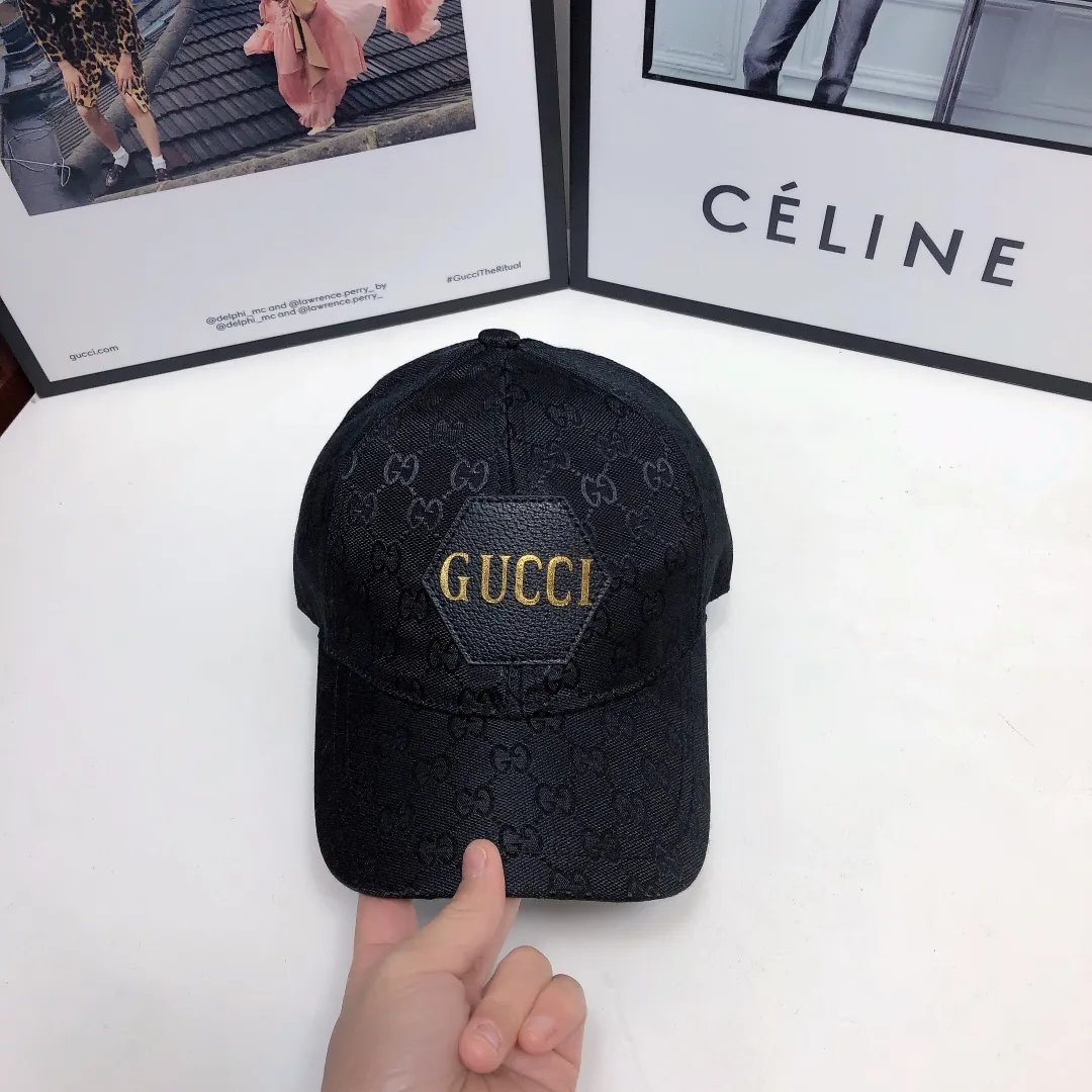 💰70 🧢Gucci🧢 Synchronized with Gucci official website, simple and elegant baseball cap with precision embroidery, comfortable and breathable, super good quality, playful style is very age-reducing👍