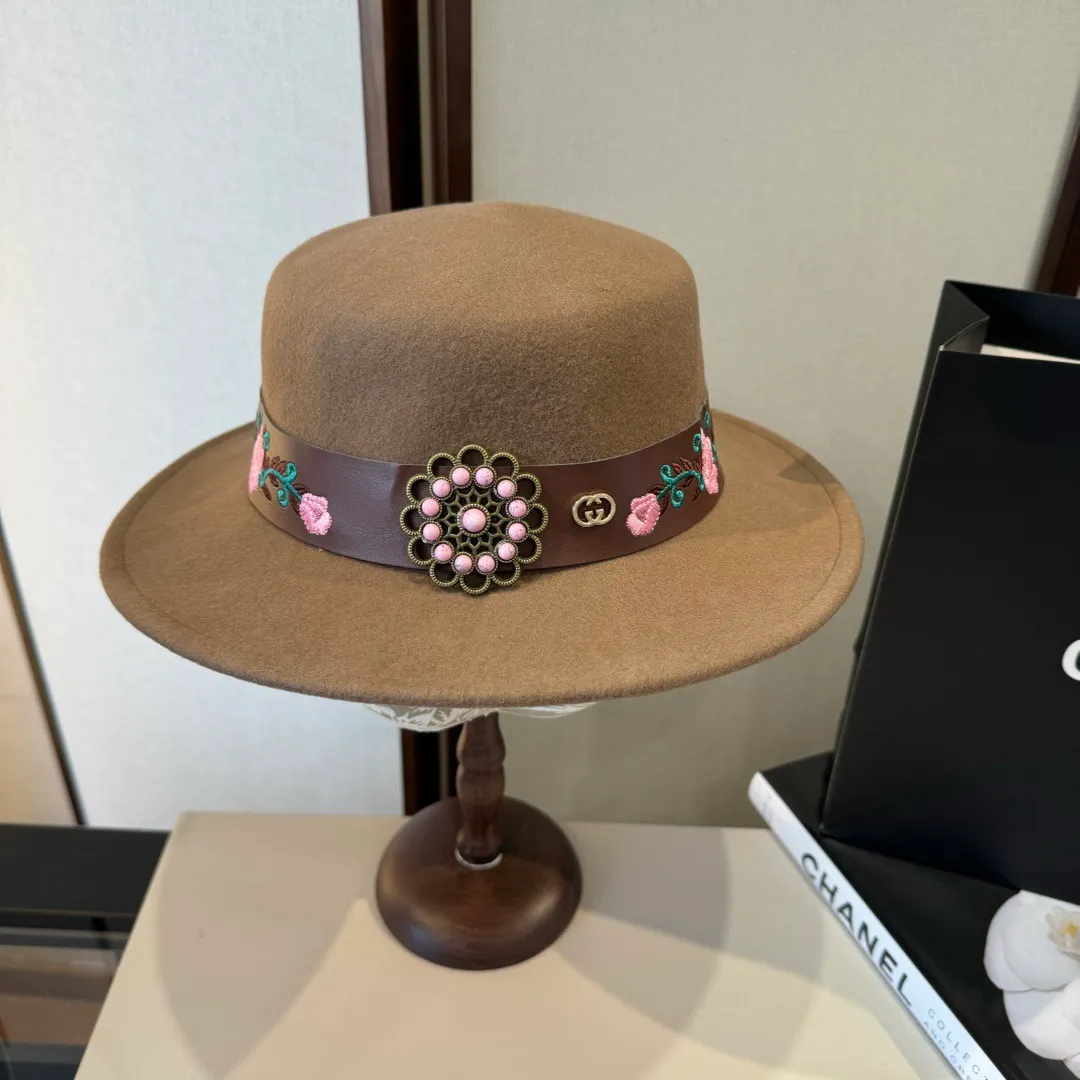 💰190¥ Gucci new wool top hat, flat top hat, 100% wool fabric 🦙%, head circumference 57cm