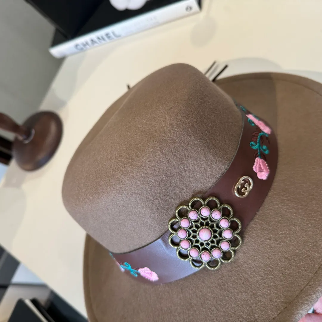 💰190¥ Gucci new wool top hat, flat top hat, 100% wool fabric 🦙%, head circumference 57cm