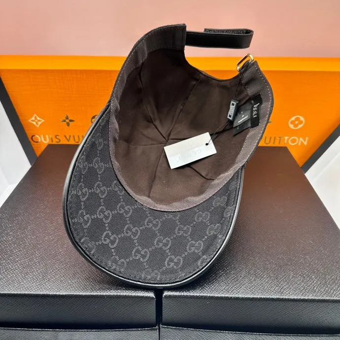 P90 in stock Gucci (Gucci) embroidered python, top quality original order, excellent quality, the same baseball cap as the official website, real shot, ready stock