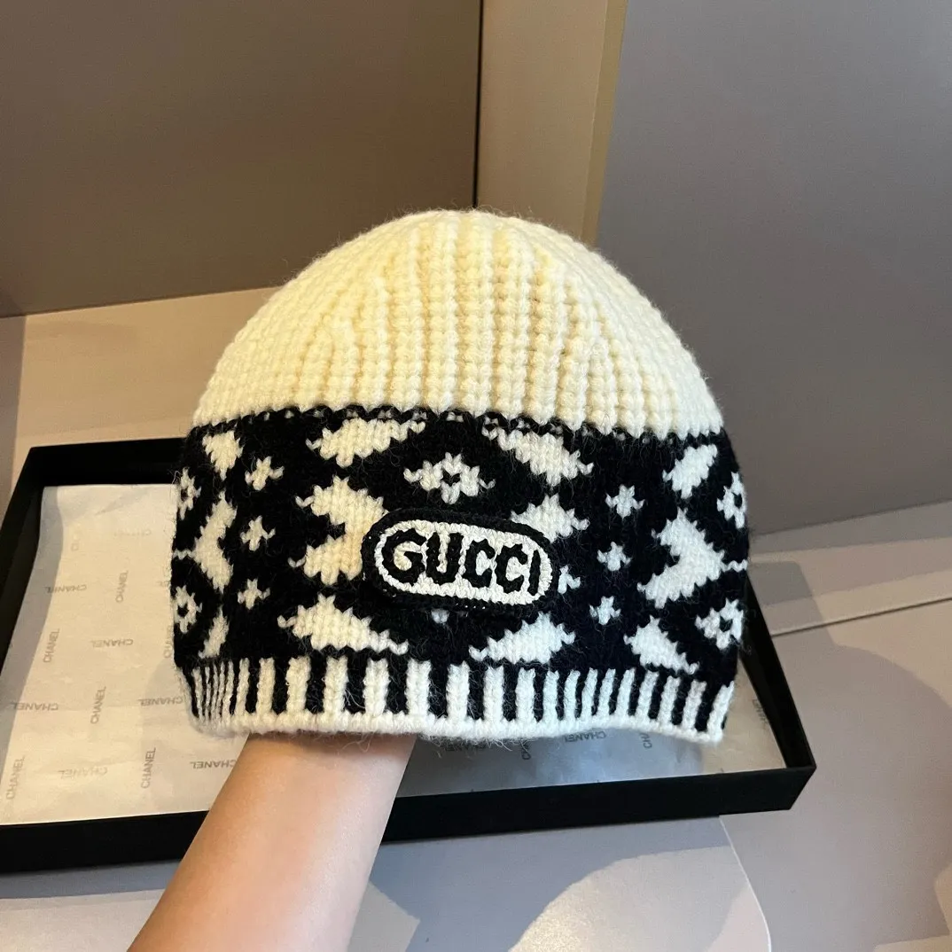 💰90¥ Gucci knitted beanie, unisex