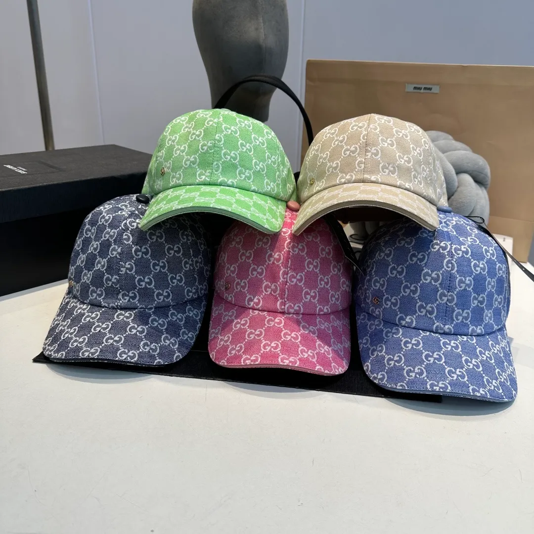 P60 Gucci Baseball Cap♥️GUCCI🧢New product from the official website, baseball cap, original quality, very popular 🔥🎩 The craftsmanship is very exquisite, high-end and classy! Low-key luxury, easy to carry! Running volume!