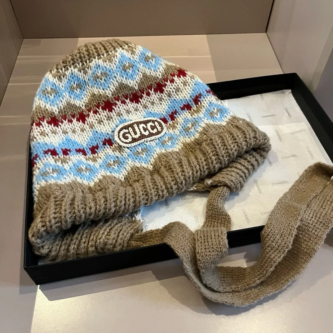 💰90¥ Gucci new knitted cold hat ear protection hat