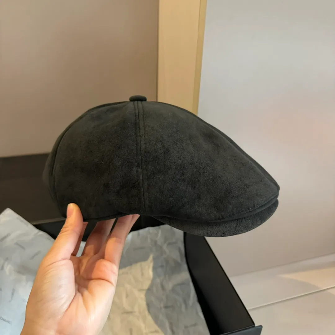 💰90¥ Gucci new buckskin duck bill forward cap, head circumference 57cm