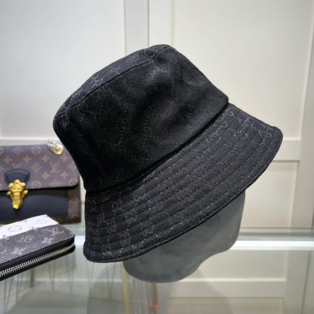 P70💰 GUCCI 2023 new counter synchronized leather bucket hat, hot shipments, super beautiful and easy to match, simple and elegant