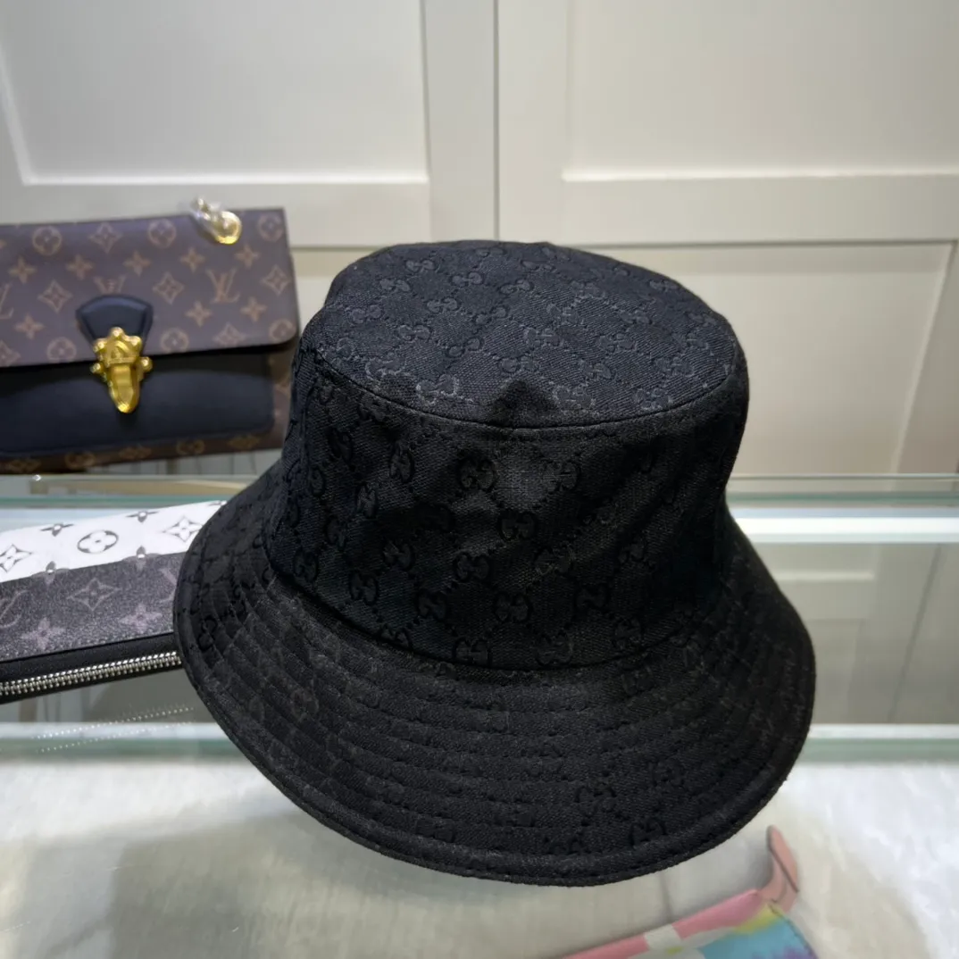 P70💰 GUCCI 2023 new counter synchronized leather bucket hat, hot shipments, super beautiful and easy to match, simple and elegant