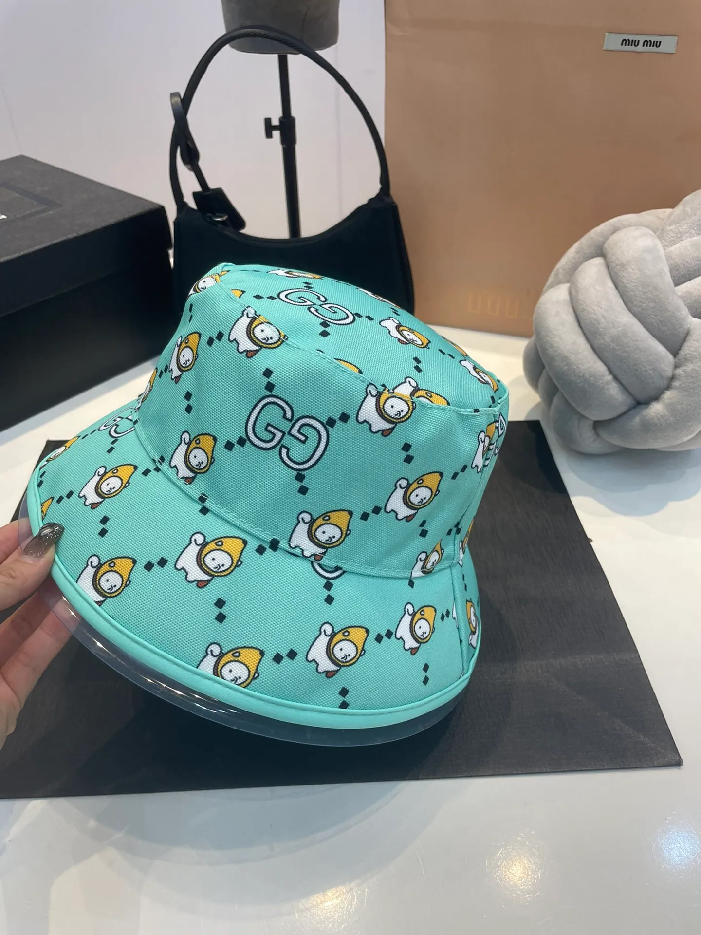 P60 Gucci original single bucket hat, counter style, unisex, head circumference 57cm
