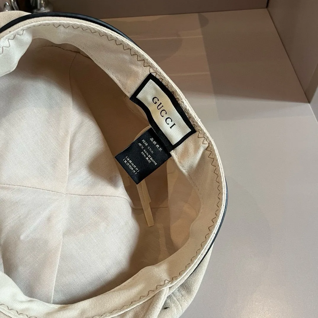 💰100¥ Gucci new peaked military cap, head circumference 57cm
