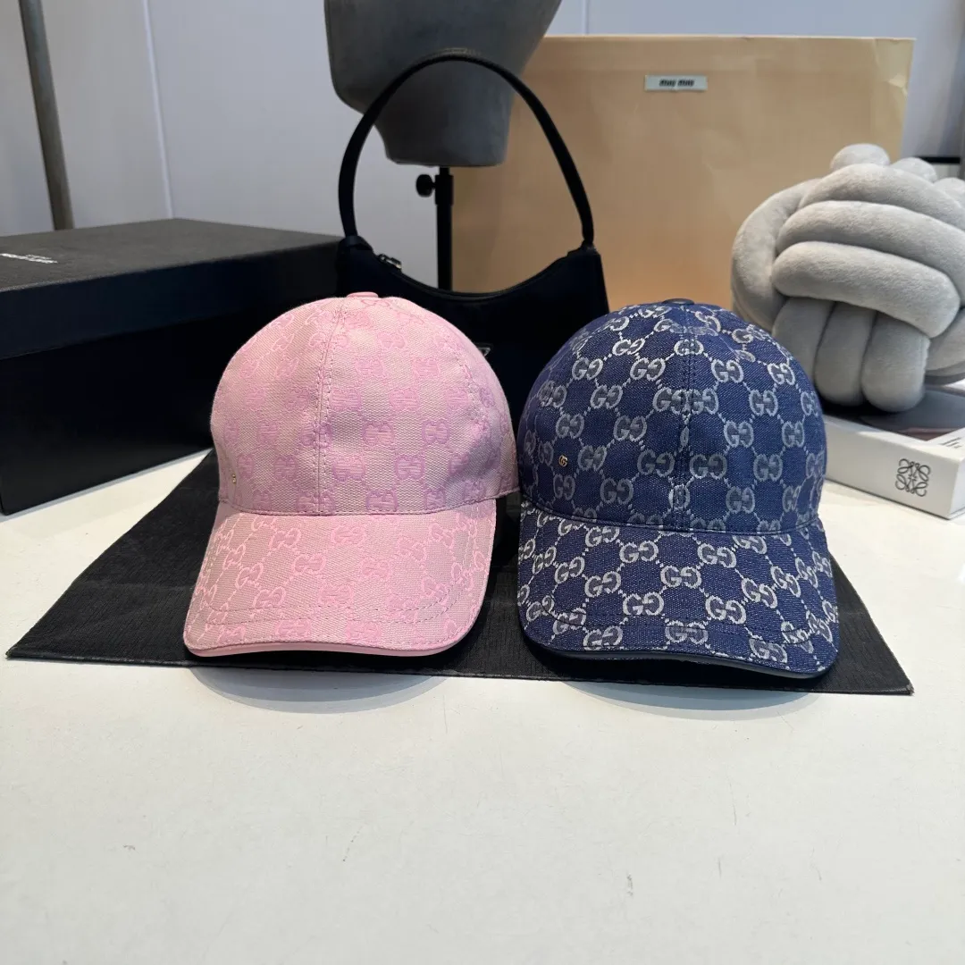 P90 Gucci Gucci counter synchronized new presbyopic baseball cap, high quality 1:1 replica. Velcro adjustment