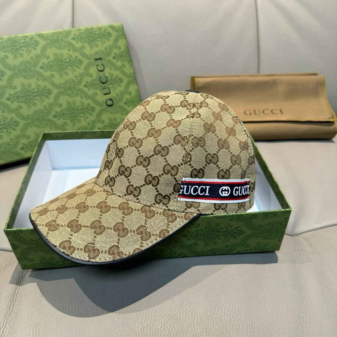 p90., Gucci's new original baseball cap, logo webbing, 1:1 mold opening and customization at the counter, original canvas fabric + first-layer cowhide, light and breathable! The basic head circumference is 56cm, and the patch is adjustable.