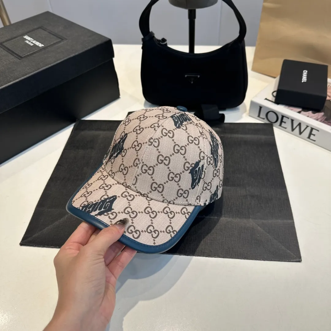 P56 GUCCI Gucci Baseball Cap 🧢Official website new product Gucci Baseball Cap 🧢 is coming soon. The craftsmanship is very exquisite, high-end and classy! Low-key luxury, easy to carry! Running volume!