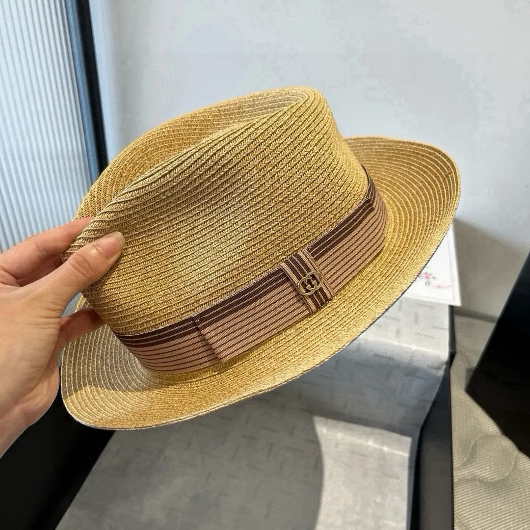 💰150¥ Gucci new flat top hat, small sun hat, head circumference 57cm