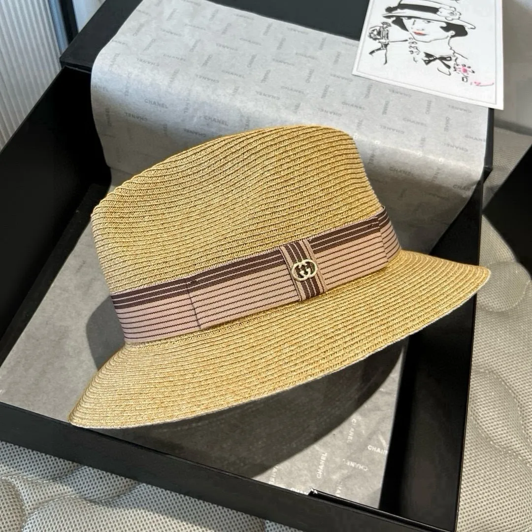 💰150¥ Gucci new flat top hat, small sun hat, head circumference 57cm