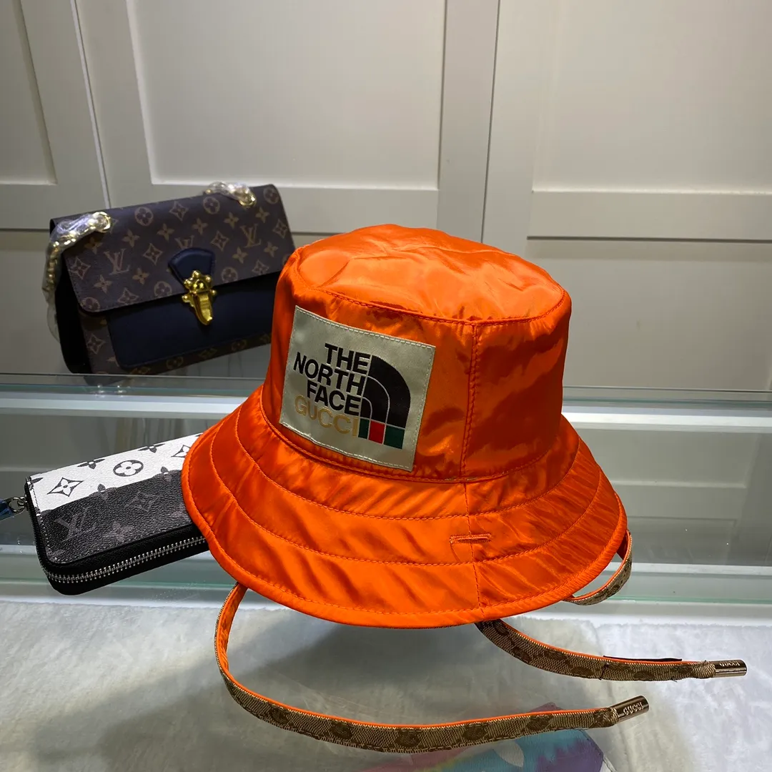 P90 with dust bag [GUCCI] 2022 co-branded counter new simple embroidered long-strap canvas hat, very trendy! Casual and sports style, classic production, super easy to match!