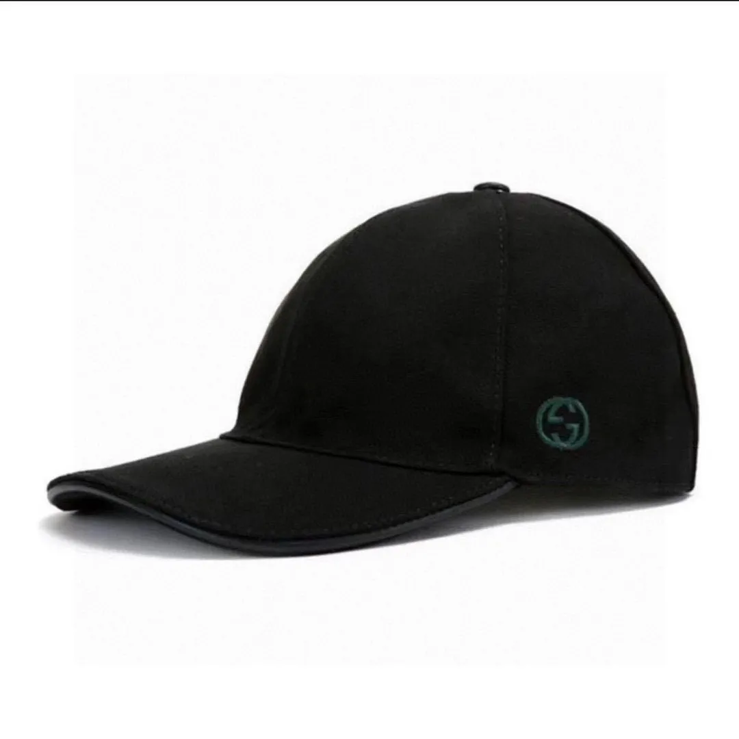 Batch 90 hot new models are back in stock! ,, Gucci's latest original baseball cap, with small double G embroidery, 1:1 mold opening and customization at the counter, price at the counter is 3140+, best-selling model for purchase🥰🥰original canvas fabric + original custom-made elastic webbing, pure cotton lining, light, breathable, fashionable and versatile, great quality, shipped in black and white!