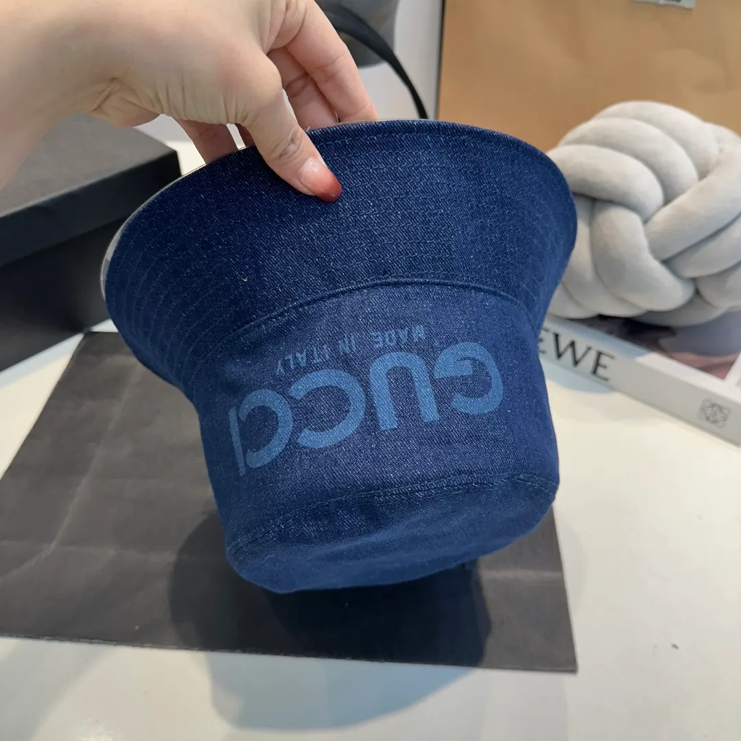 P80 GUCCI Gucci 2025 counter new washed denim fisherman hat, very trendy! Casual and sports style, classic production, super easy to match!