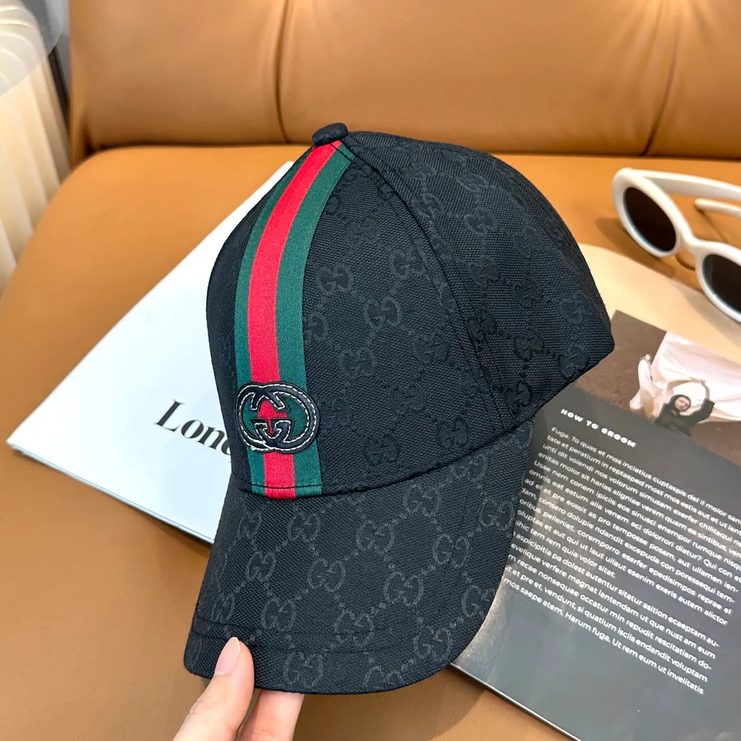 P60 Gucci new original baseball cap 🧢, exquisite and pure, stylish and stylish, cool and fashionable, out of stock at the counter, popular, great quality