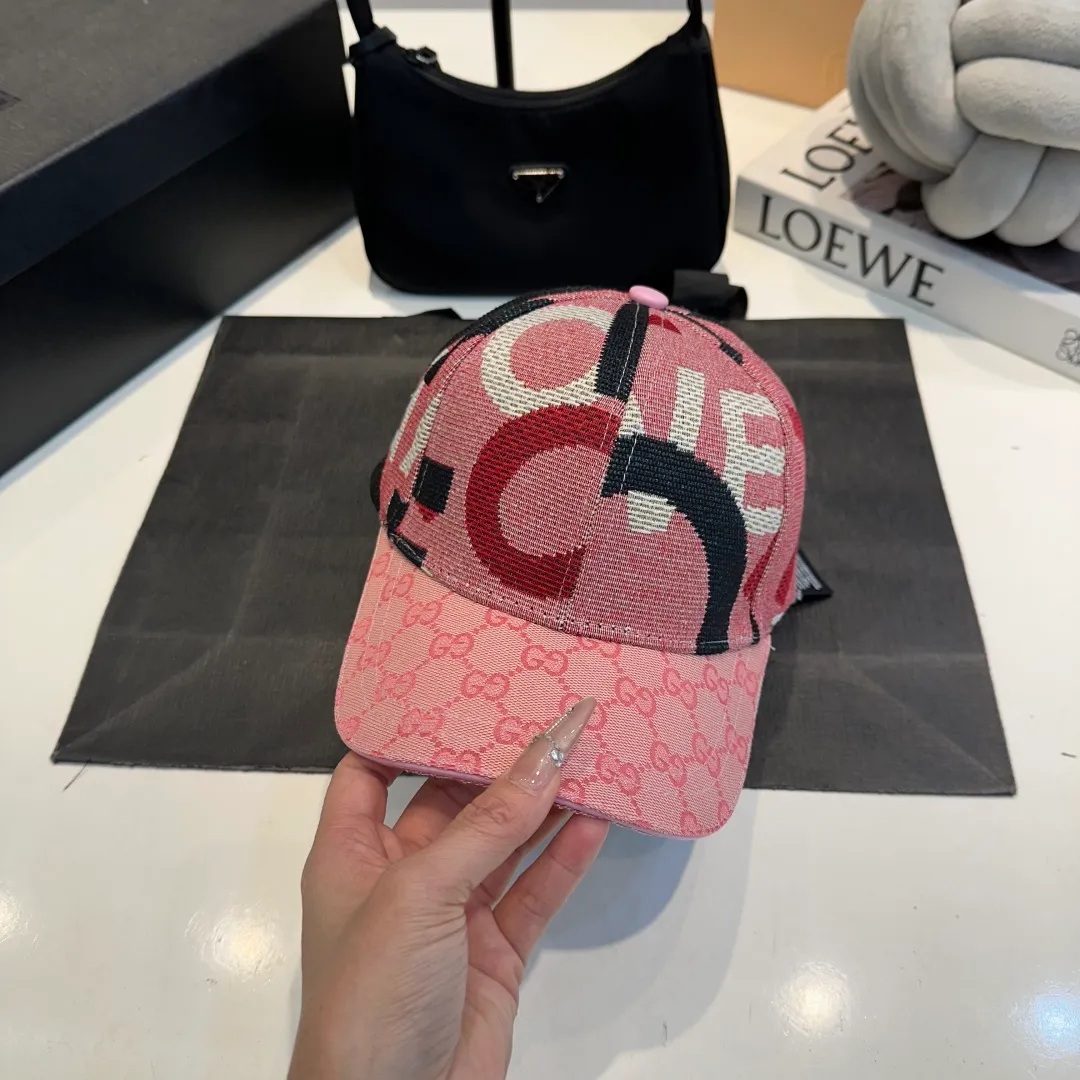 P60 Gucci Baseball Cap GUCCI official website new product, 2025 baseball cap, original quality is very popular 🔥🎩 The craftsmanship is very exquisite, high-end and classy! Low-key luxury, easy to carry! Running volume!