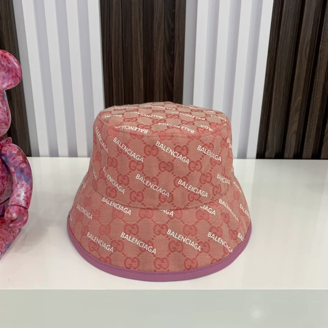 P80 GUCCI Gucci co-branded 2021 new style reversible fisherman hat at the counter simultaneously, hot model shipped, super easy to match, new model on the shelves