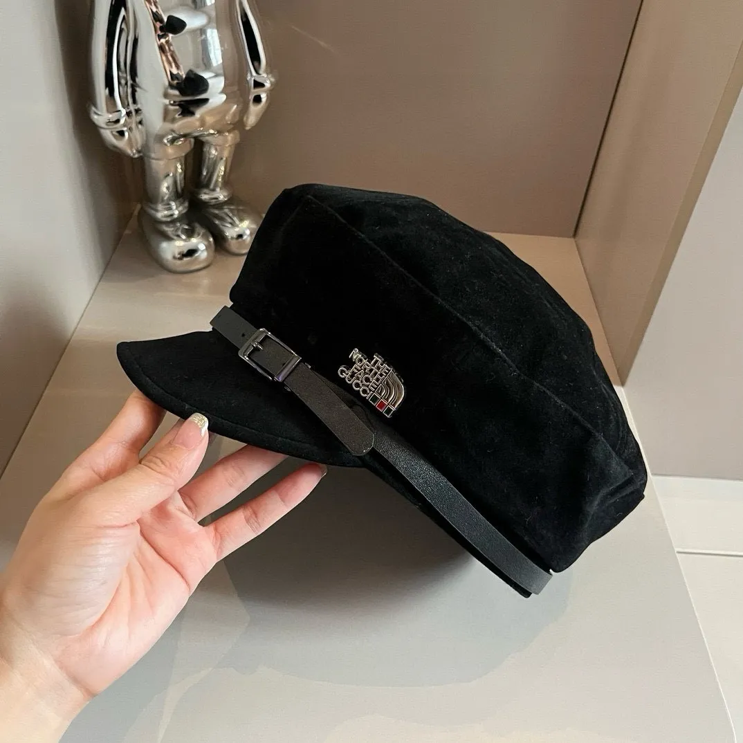 💰100¥ Gucci new peaked military cap, head circumference 57cm