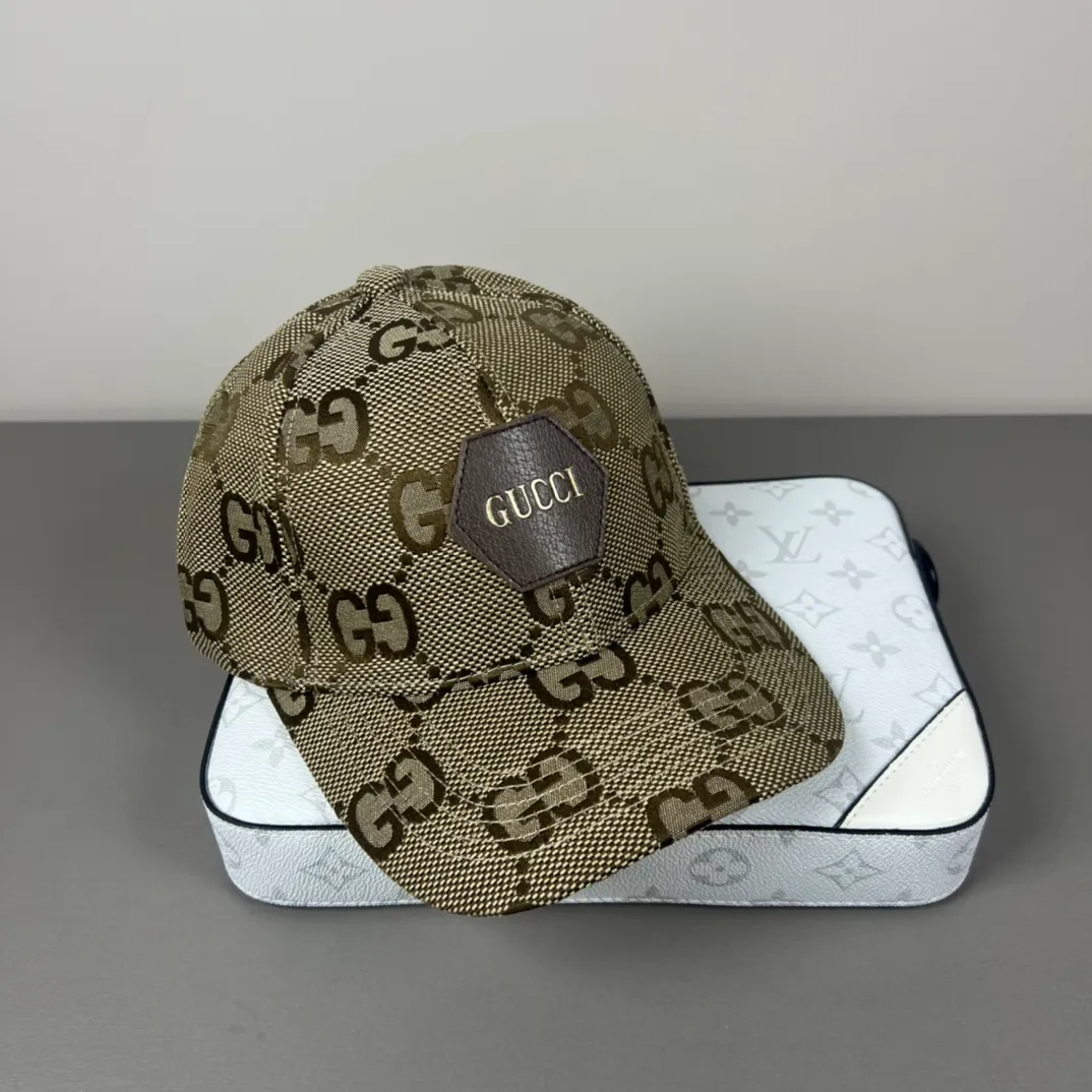 P46💰Gucci Baseball Cap♥️GUCCI🧢Official website new product, baseball cap, original quality, hot arrival 🔥🎩 The craftsmanship is very exquisite, high-end and classy! Low-key luxury, easy to carry! Running volume!
