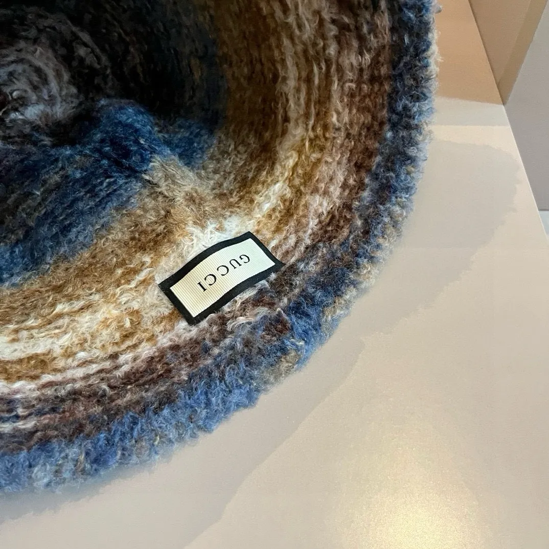 💰100¥ Gucci new lamb wool bucket hat, head circumference 57vm