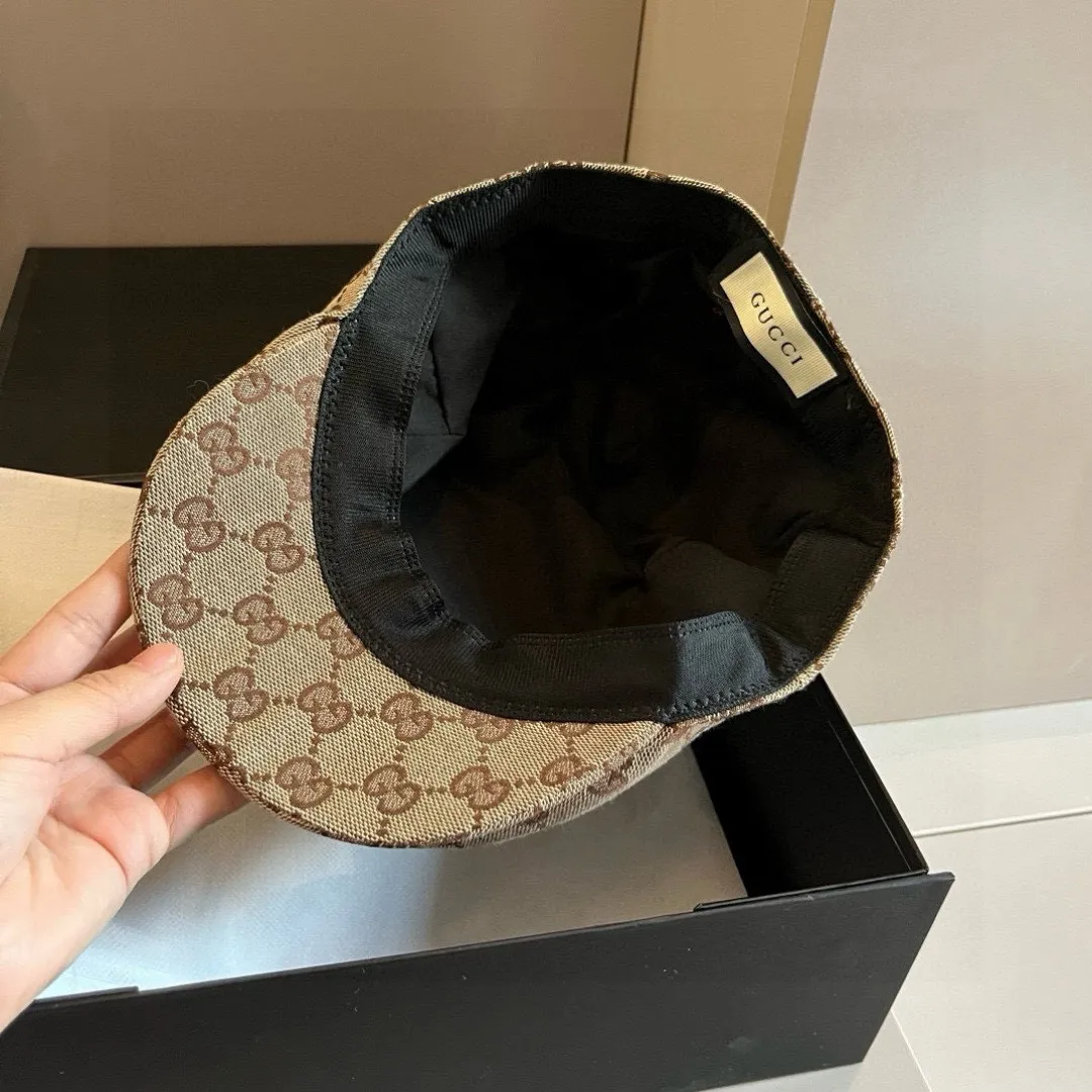 💰100¥ Gucci forward hat, painter hat, classic presbyopia, head circumference 57cm