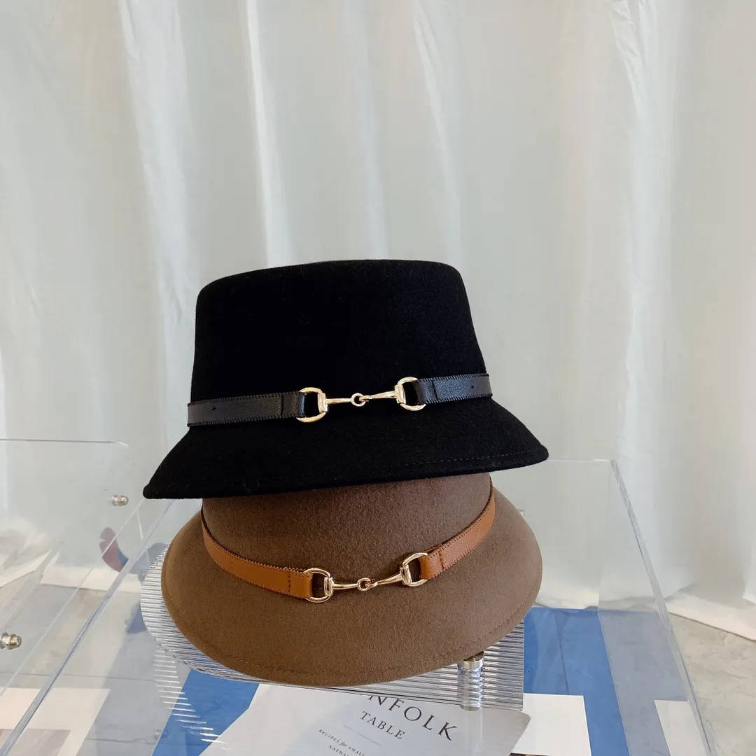 P130 GUCCI Paris flat-top double F webbing wool top hat 🎩 High-end wool top hat series, large-brimmed top hat, very concave shape, a top hat with full aura 🎩 Material: 100% wool Head circumference: 58cm