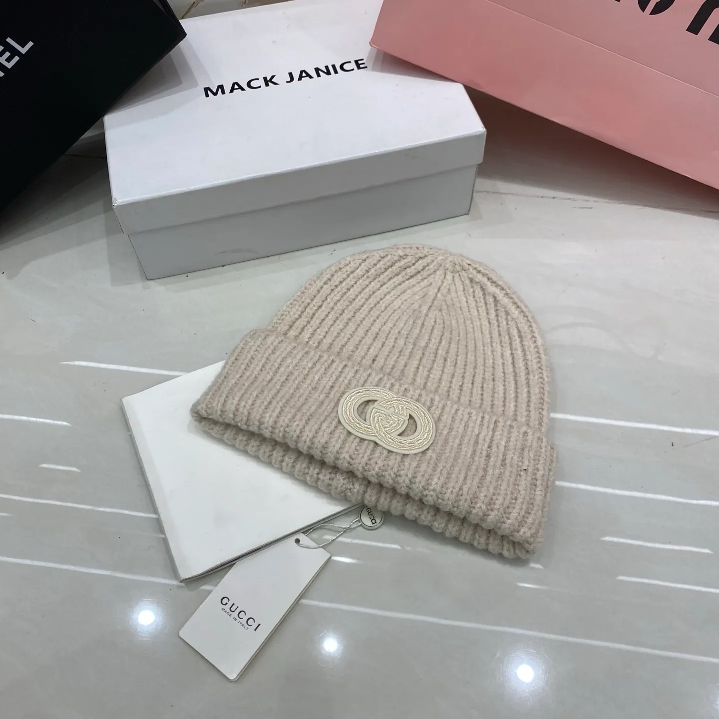 Gucci wool knit hat