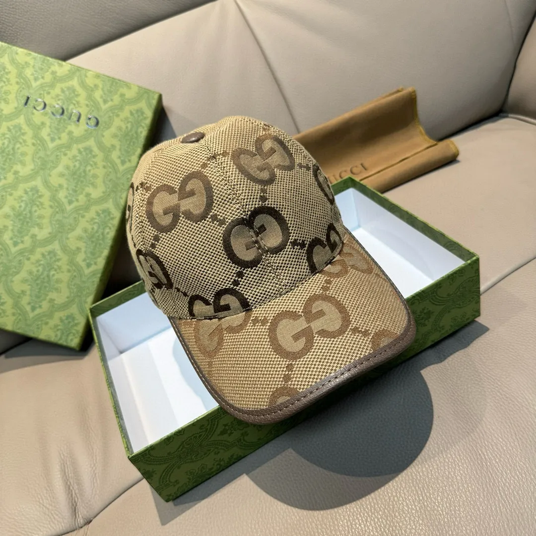 p90., Gucci Gucci's new original baseball cap, large double G, 1:1 mold opening and customization at the counter, original canvas fabric + first-layer cowhide, light and breathable! The basic head circumference is 56cm, and the patch is adjustable.