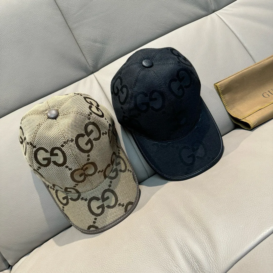 p90., Gucci Gucci's new original baseball cap, large double G, 1:1 mold opening and customization at the counter, original canvas fabric + first-layer cowhide, light and breathable! The basic head circumference is 56cm, and the patch is adjustable.
