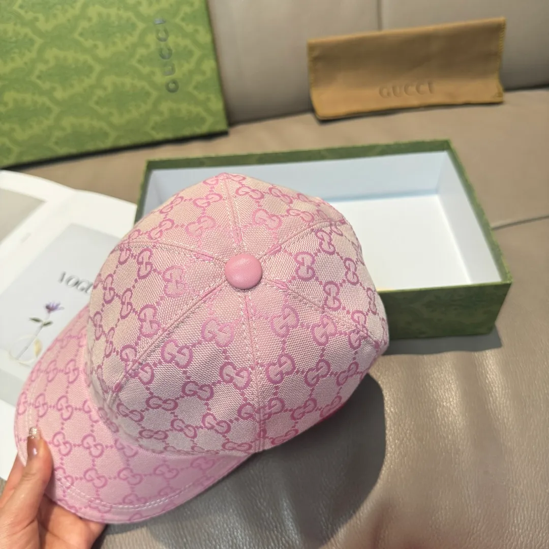 p90, Gucci (Gucci) new original baseball cap counter 1:1 mold customization! Original canvas fabric + first-layer cowhide, light and breathable! Actual photo, suitable for men and women, basic head circumference 56cm, adjustable patch.